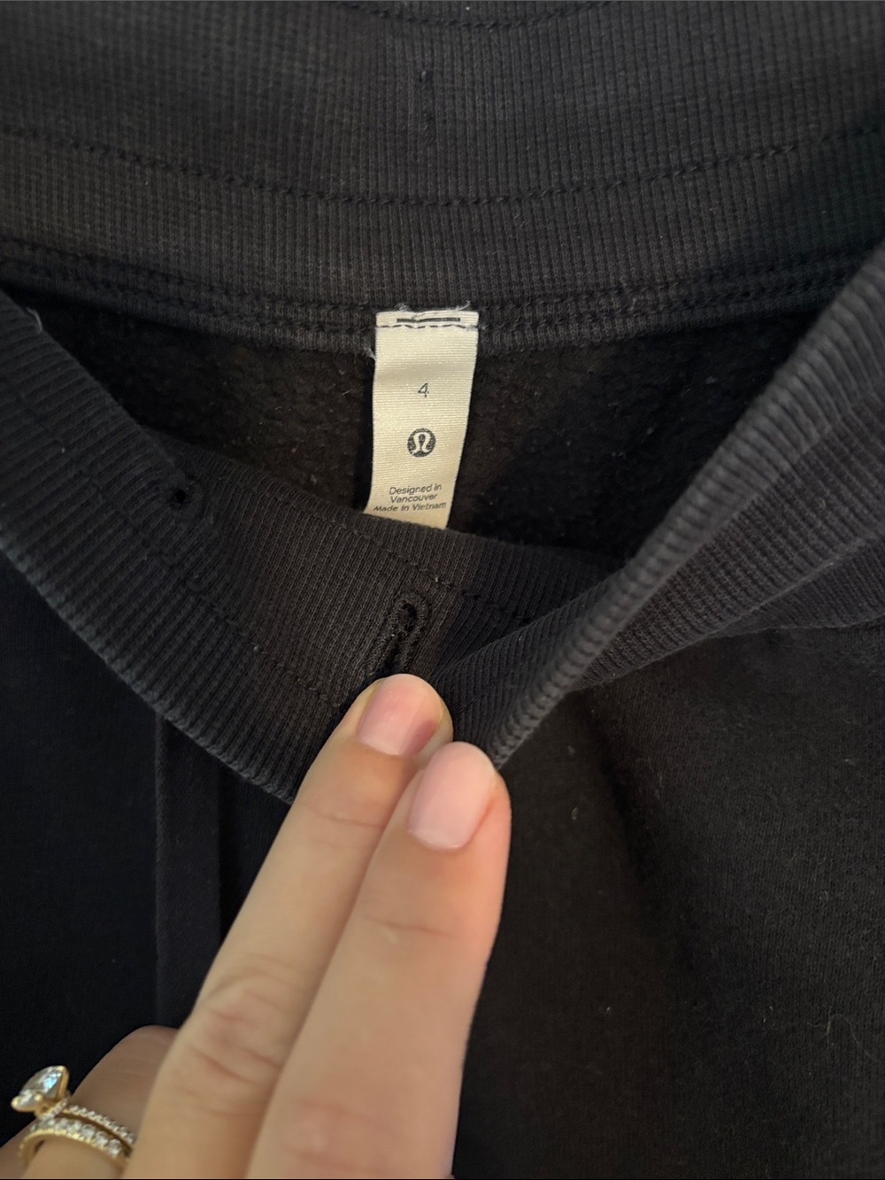 Lululemon Black Scuba Relaxed Joggers - Picture 3 of 4